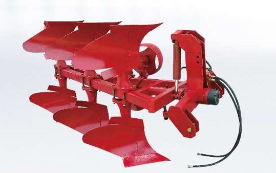 Hydraulic reversible plough